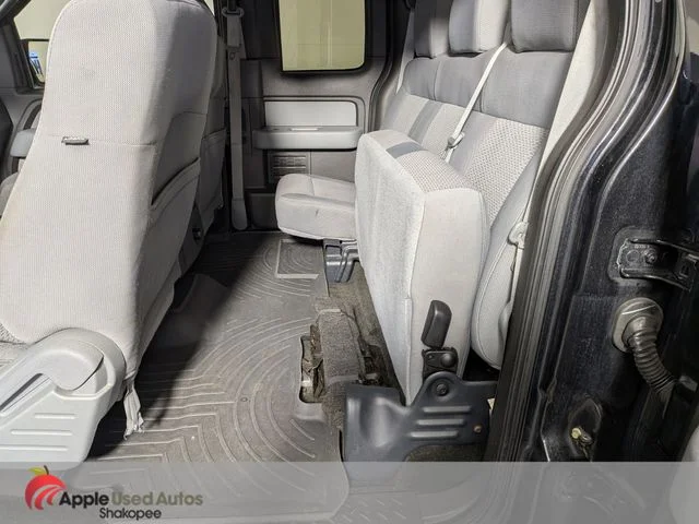 Used 2011 Black Ford XLT image 23