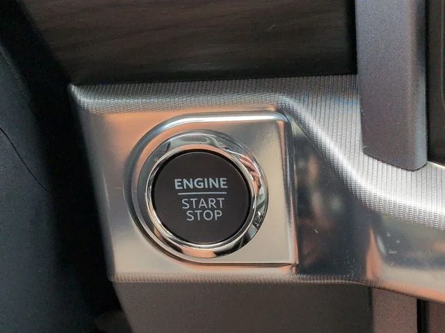 New 2026 Marsh Gray Ford Lariat® image 28
