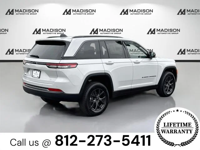 New 2027 Ghost Jeep Altitude image 5
