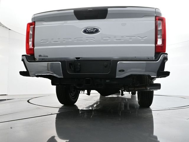New 2026 Oxford White Ford F-350® XL image 72