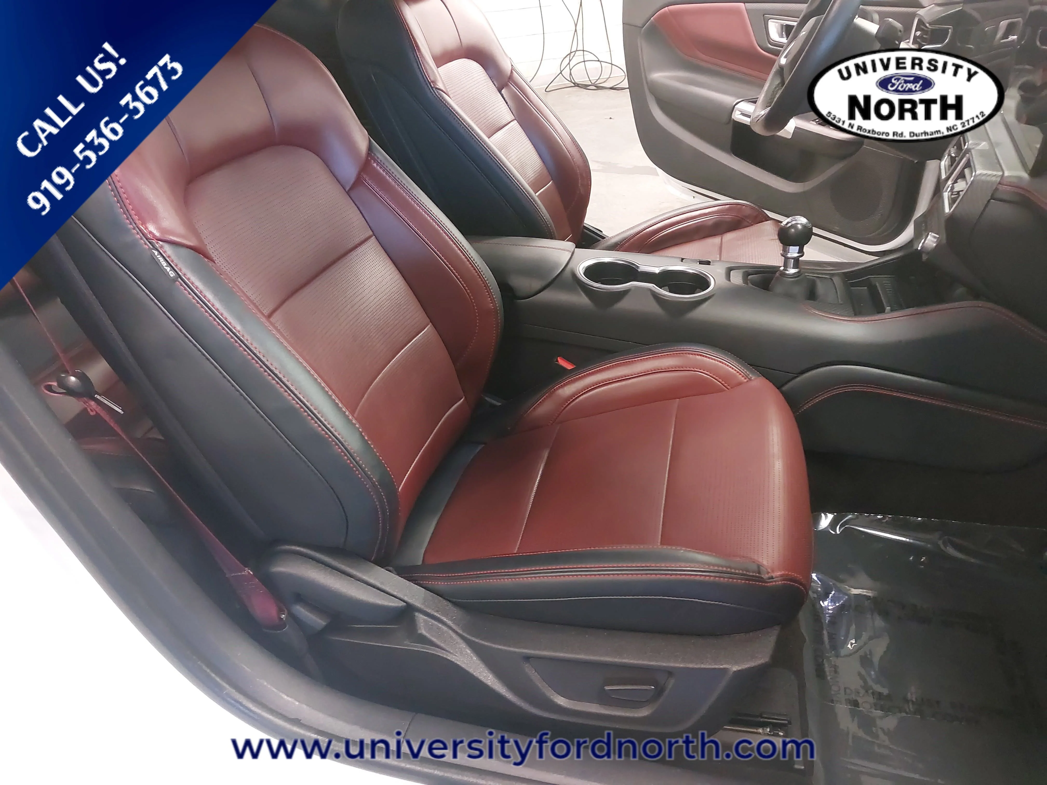 Used 2024 Oxford White Ford GT Premium image 10