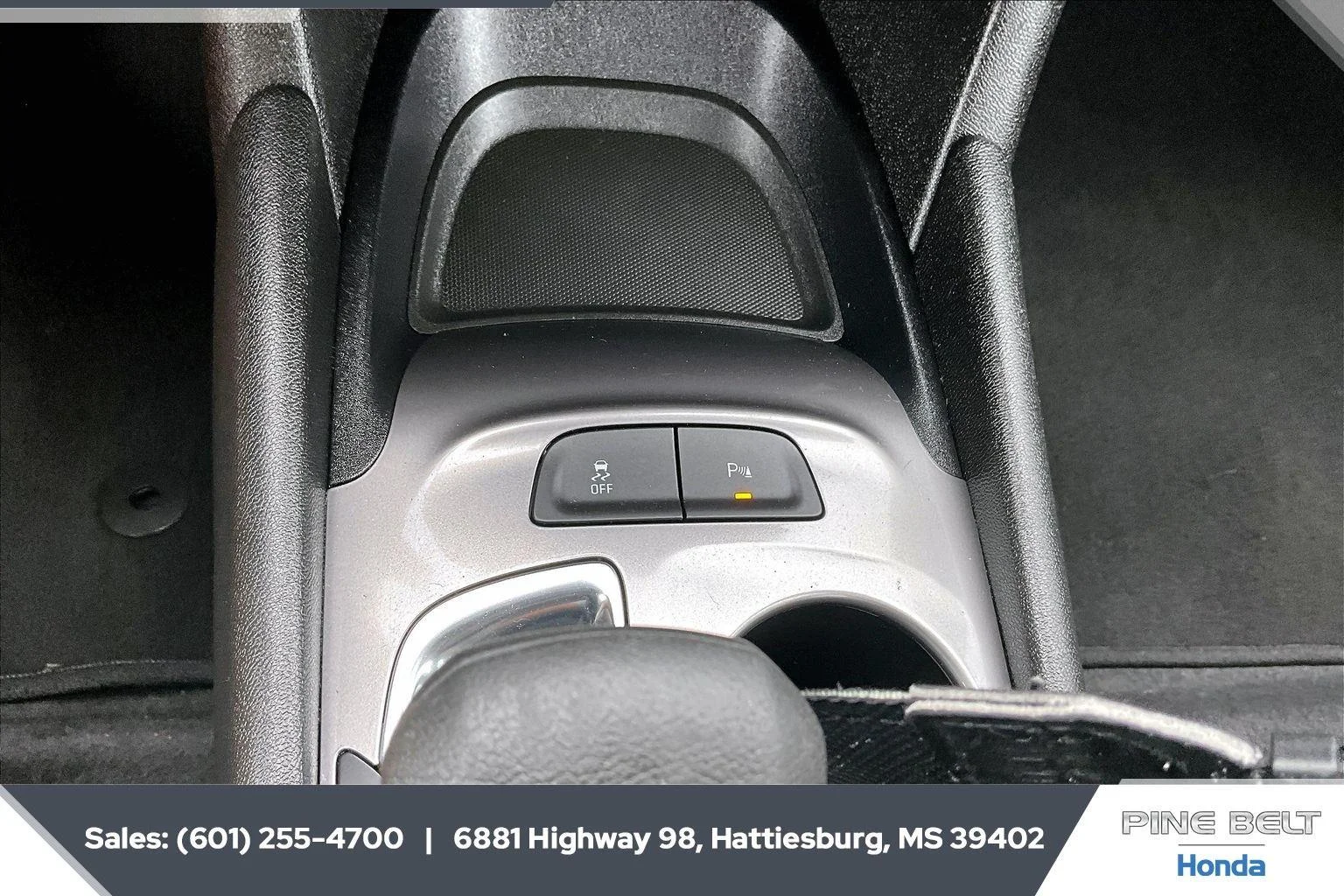 Used 2024 Summit White Chevrolet LS image 22