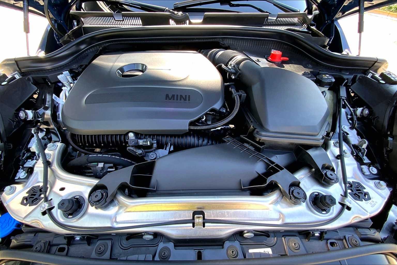 2026 MINI Hardtop 2 Door S - Photo 16