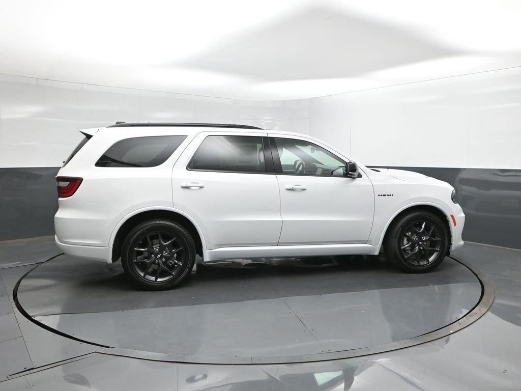 New 2026 White Knuckle Clear-Coat Exterior Paint Dodge GT Plus HEMI V8 image 11
