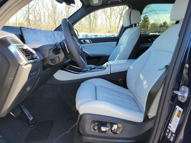 Used 2026 Blue BMW xDrive40i image 20