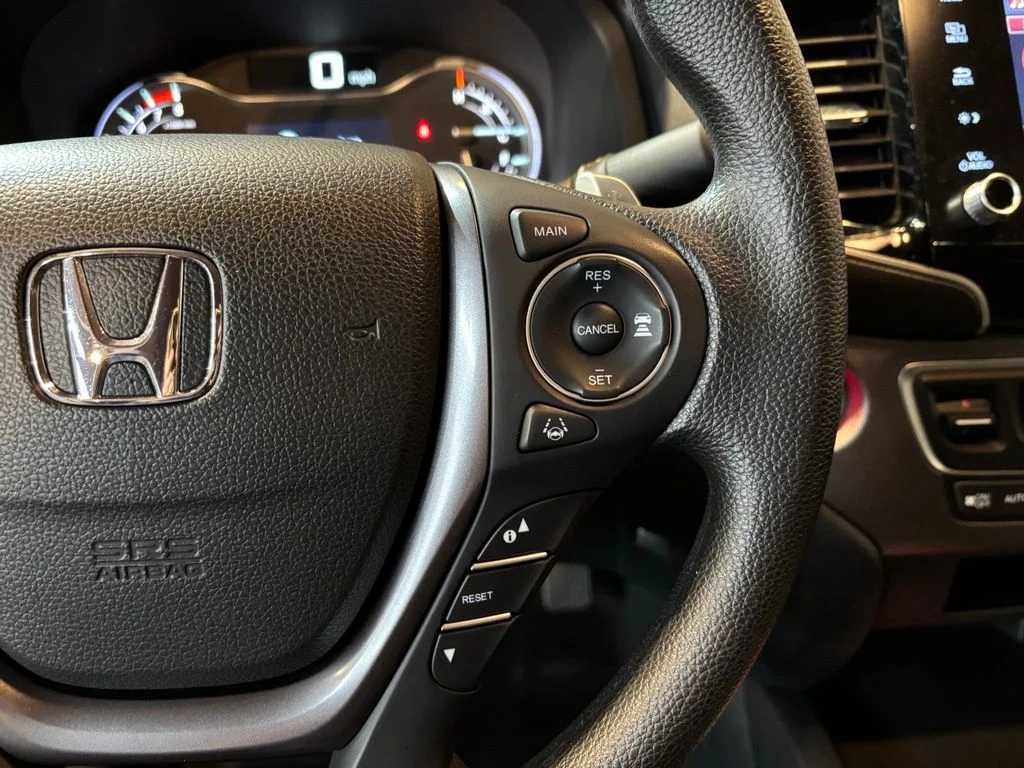Certified Used 2023 Lunar Silver Metallic Honda AWD SPORT image 13