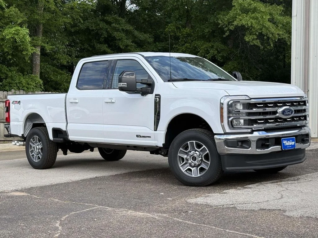 New 2026 Oxford White Ford F-250® Lariat® image 2