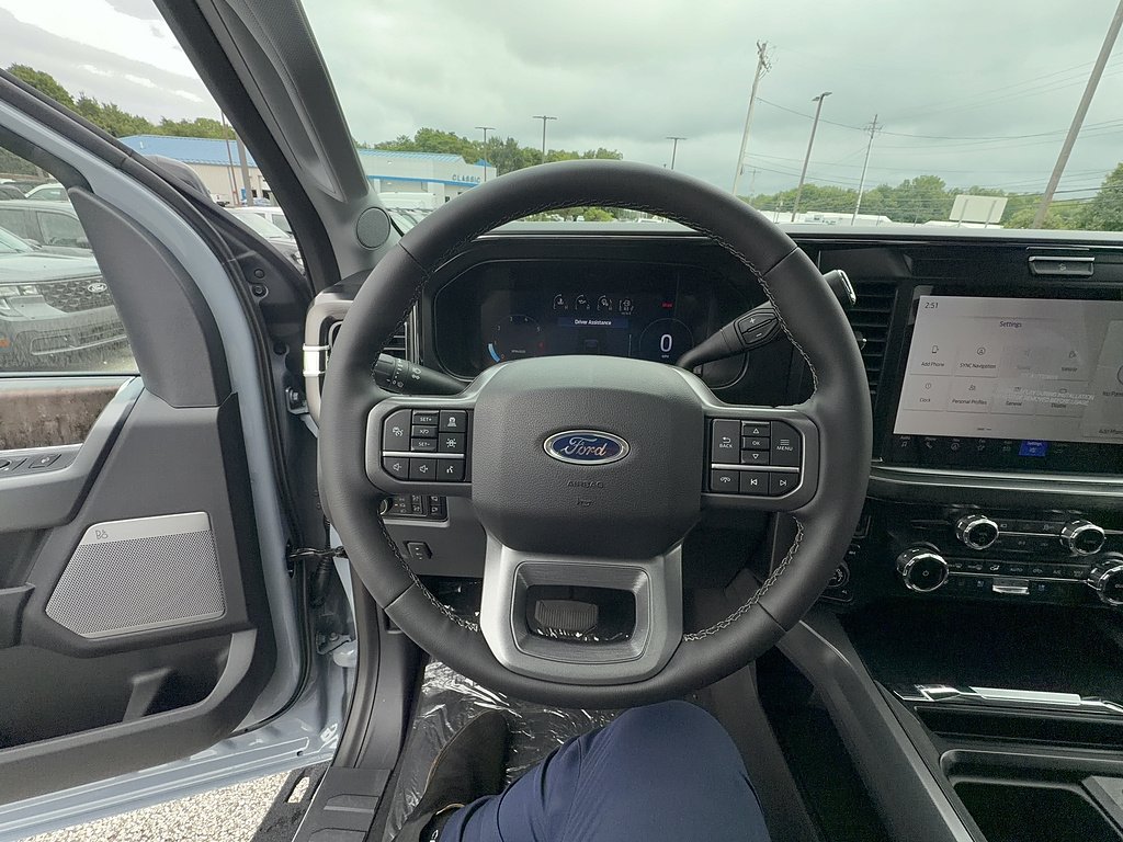 New 2026 Glacier Gray Metallic Tri-Coat Ford F-250® Lariat® image 14