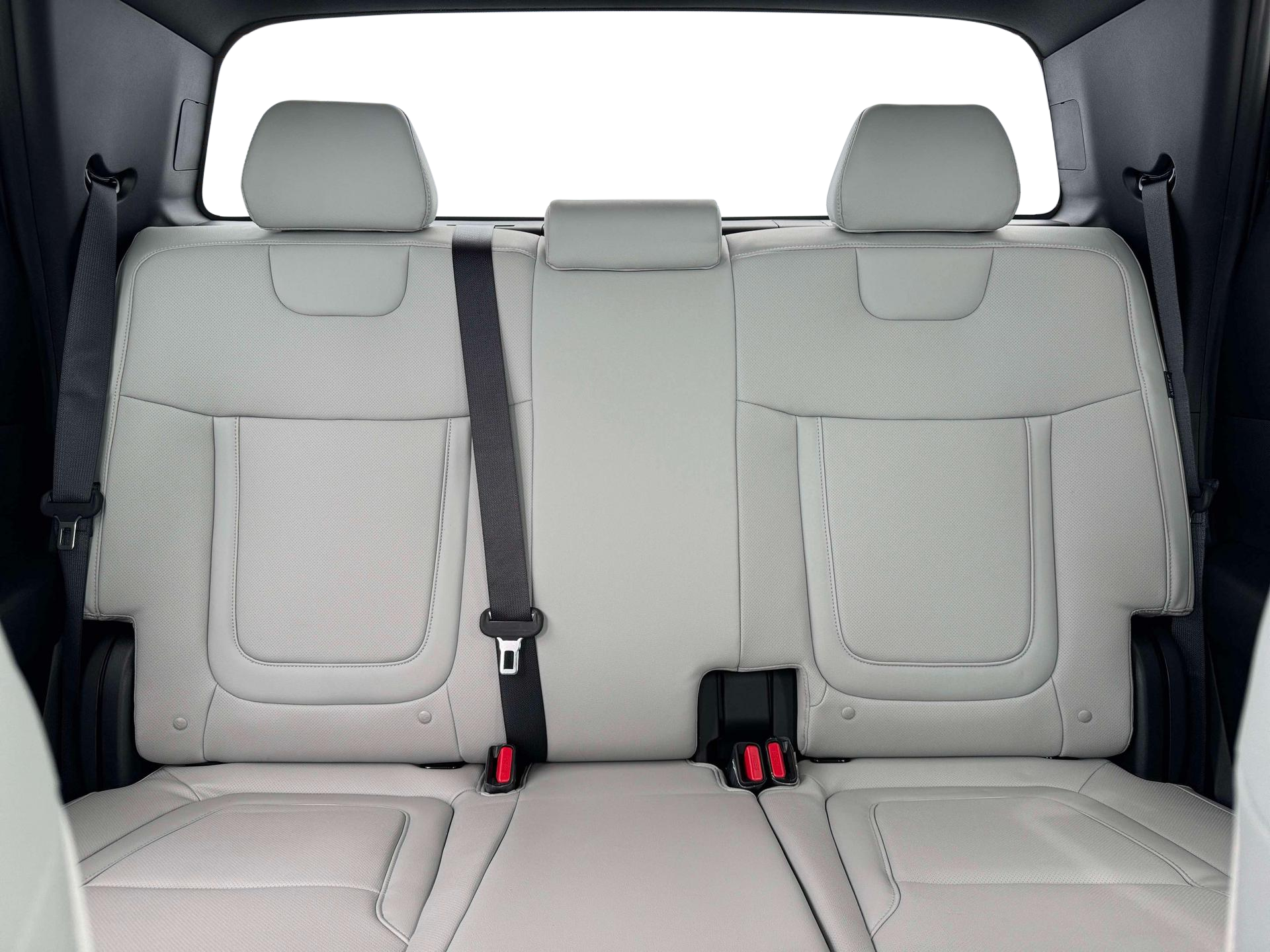 New 2026 Sage Gray Hyundai SEL FWD image 16