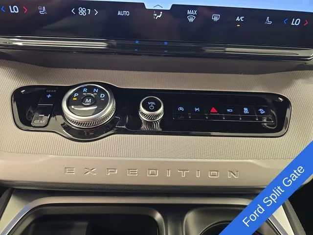 New 2027 Star White Metallic Tri-Coat Ford Active image 33