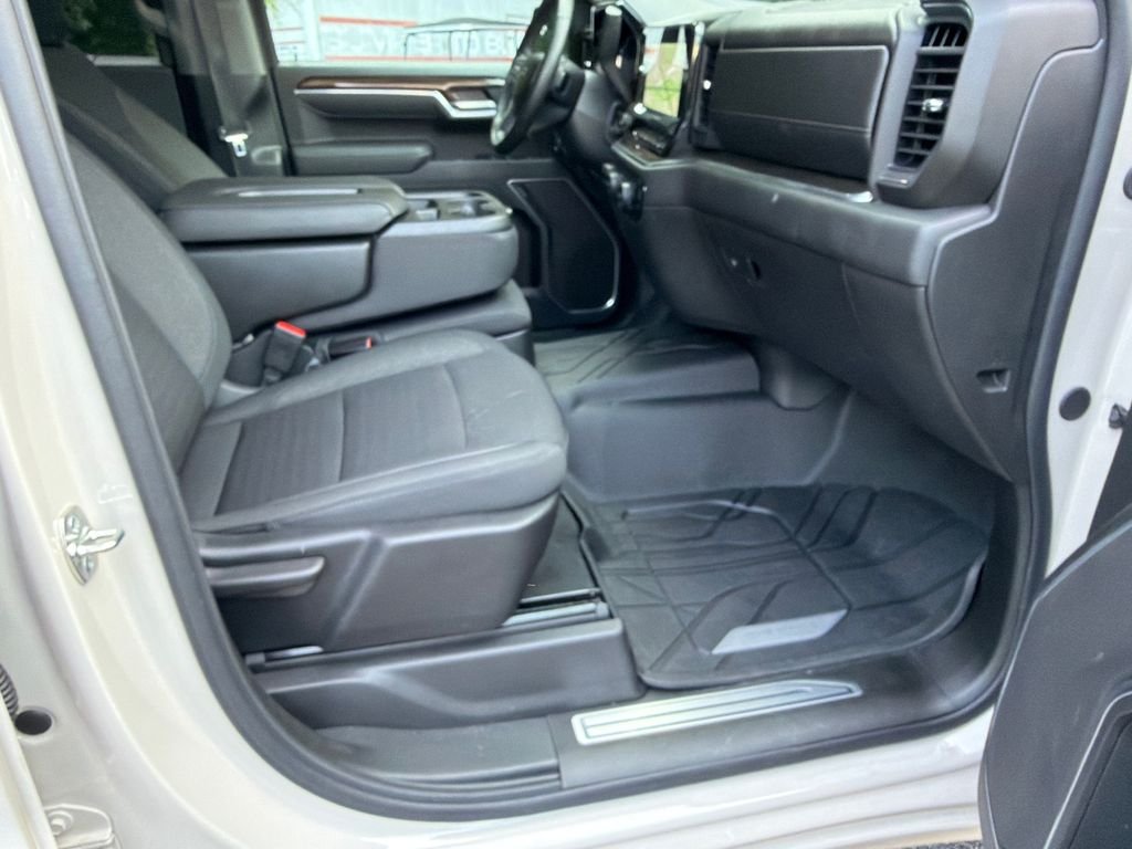 2026 Chevrolet Silverado 1500 RST - Photo 13