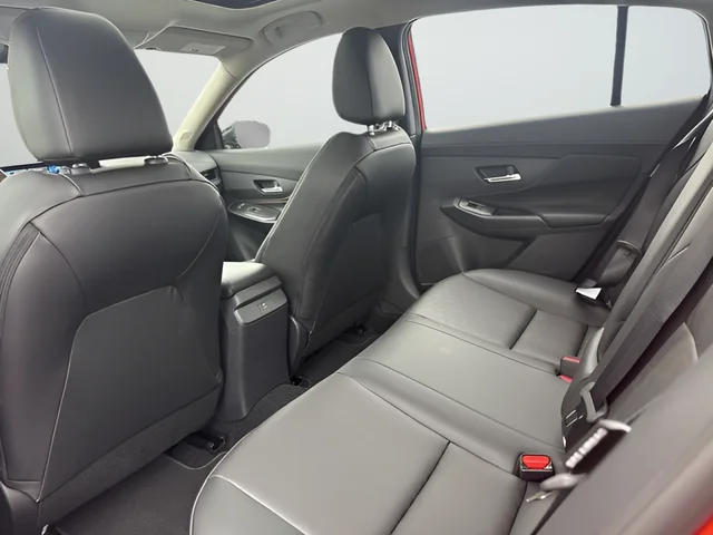 2026 Nissan Sentra SR - Photo 20