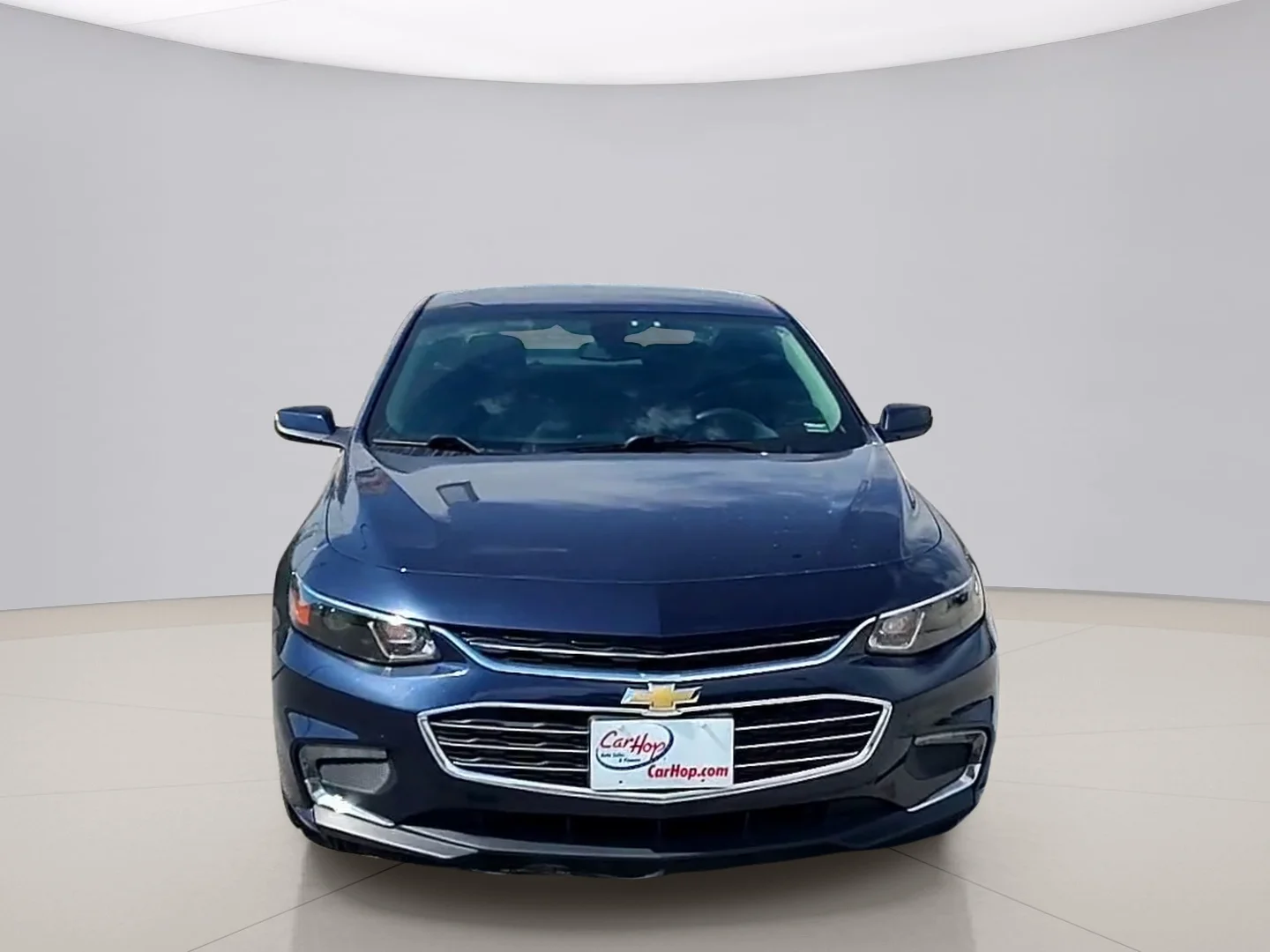 Used 2018 Blue Chevrolet LT image 8