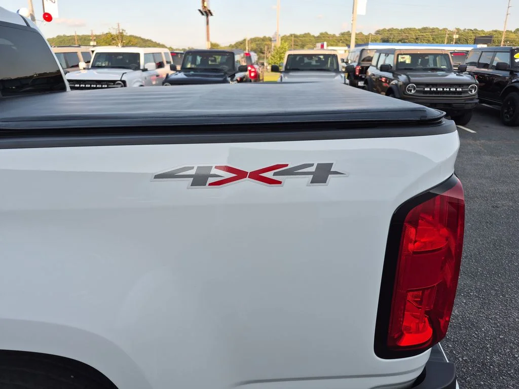Certified Used 2022 Summit White Chevrolet LT image 9