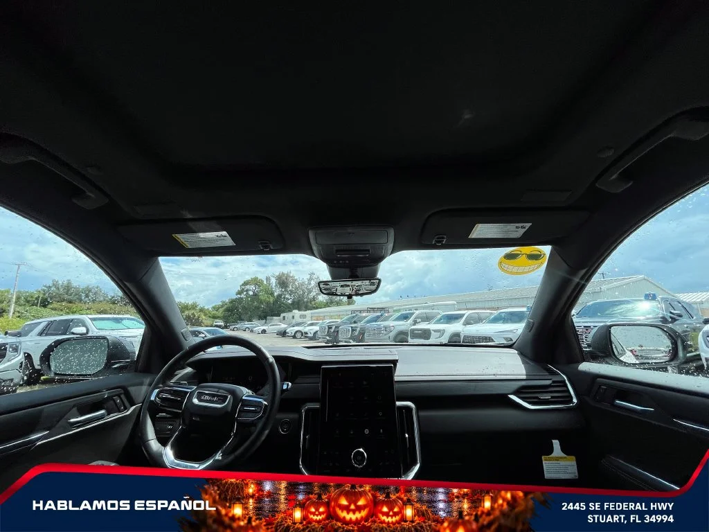 New 2026 Summit White GMC Elevation image 15