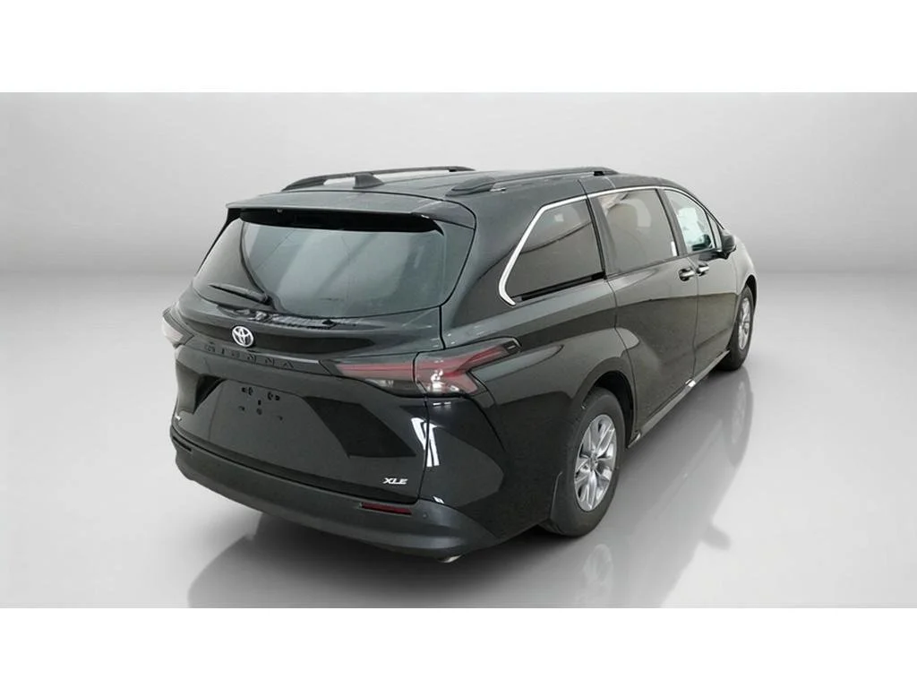 New 2026 Midnight Black Metallic Toyota XLE image 8