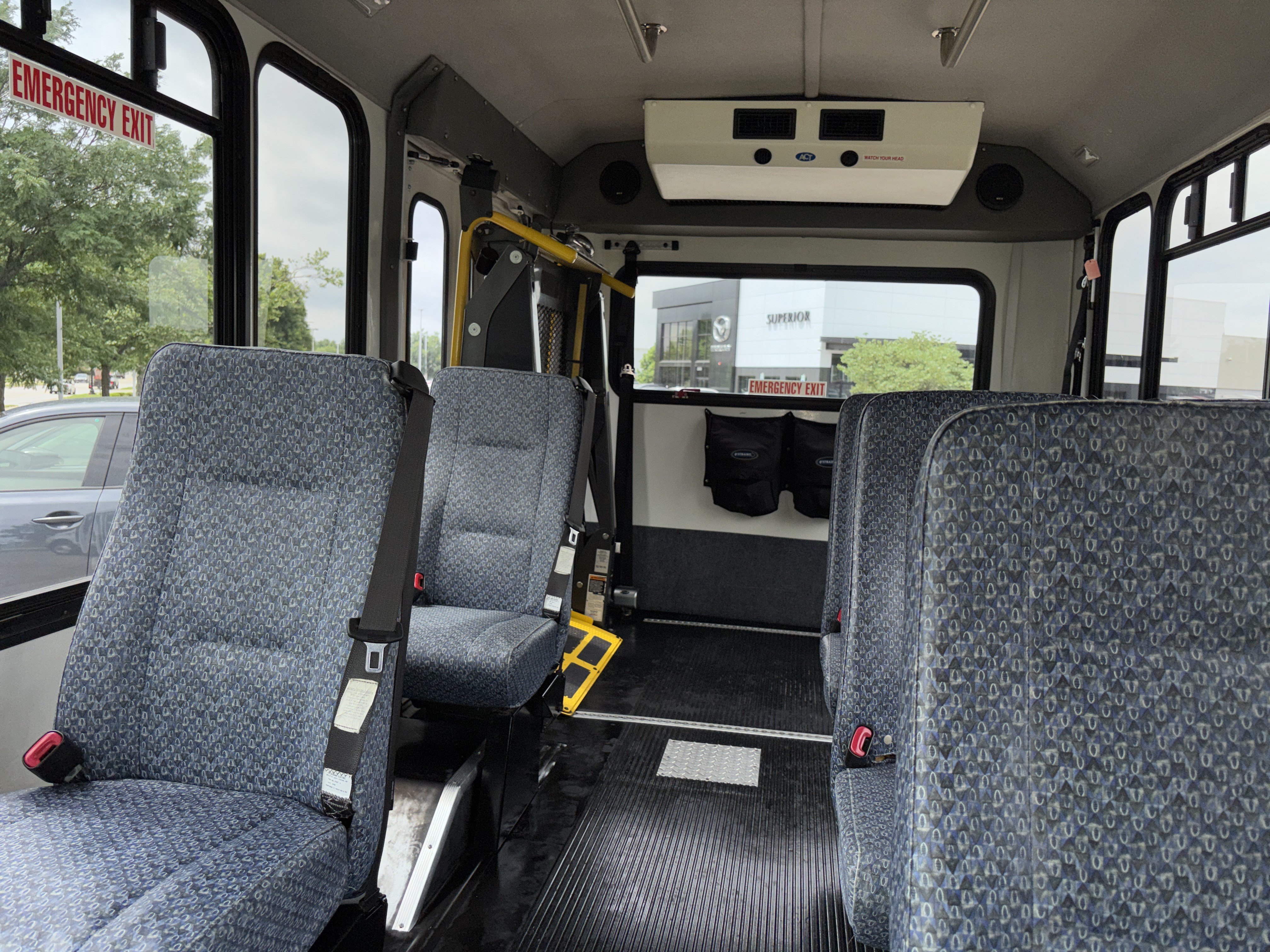 Used 2015 White Ford  image 20