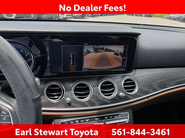 Used 2018  Mercedes-Benz E 300 image 15