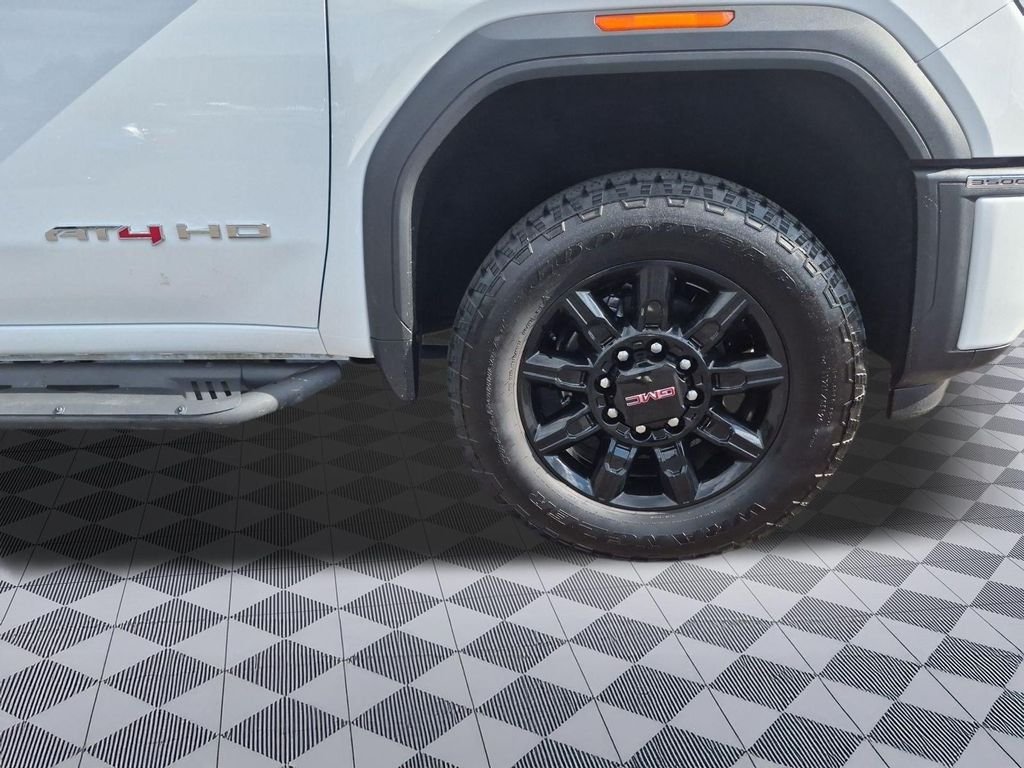 Certified Used 2024 Summit White GMC AT4 image 28