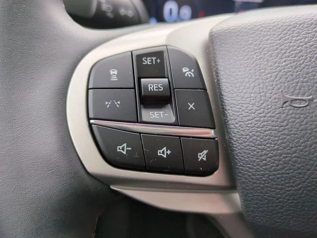 New 2026 Carbonized Gray Metallic Ford Active image 25