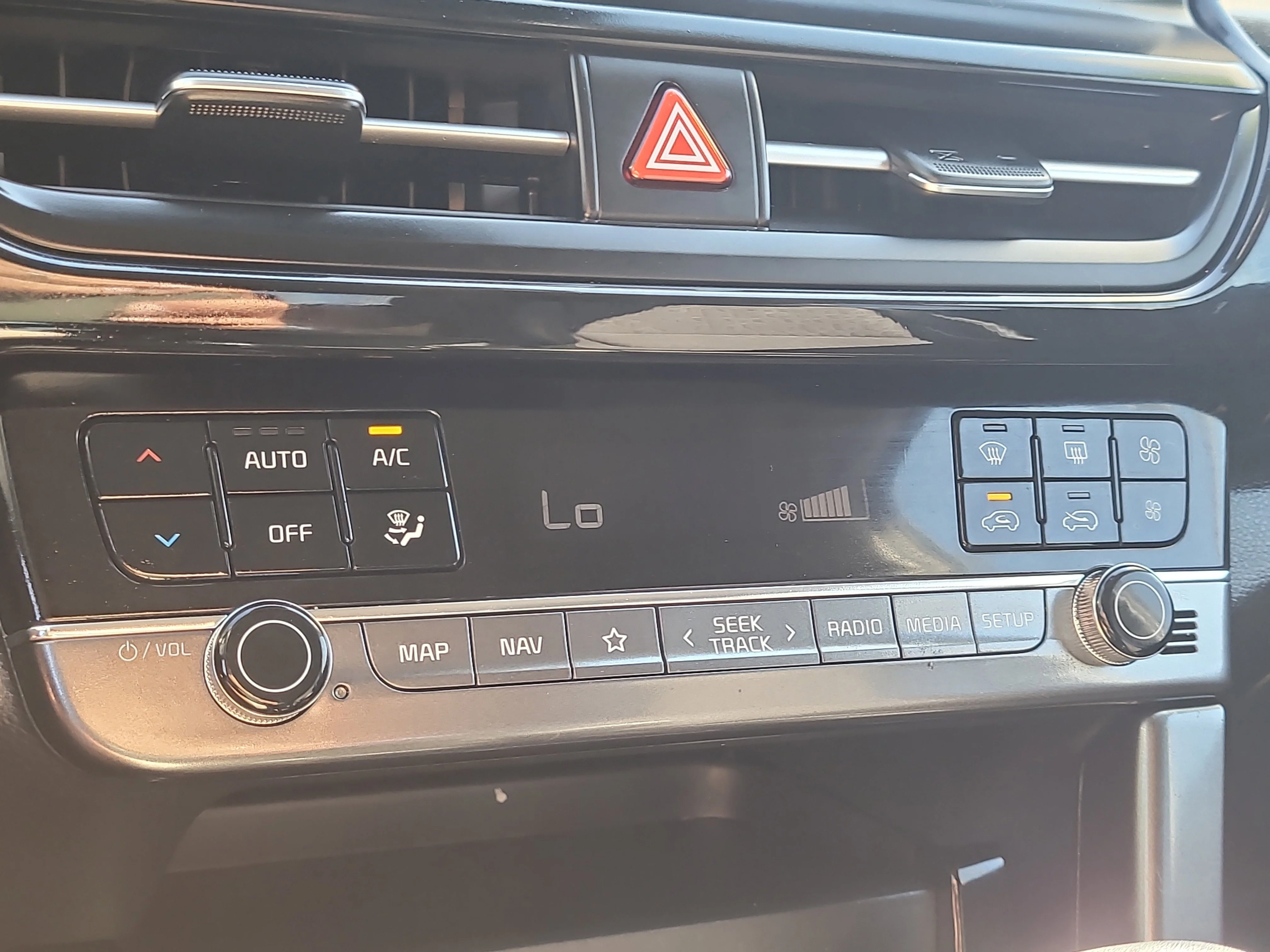 Used 2025 Gravity Gray Kia S image 24