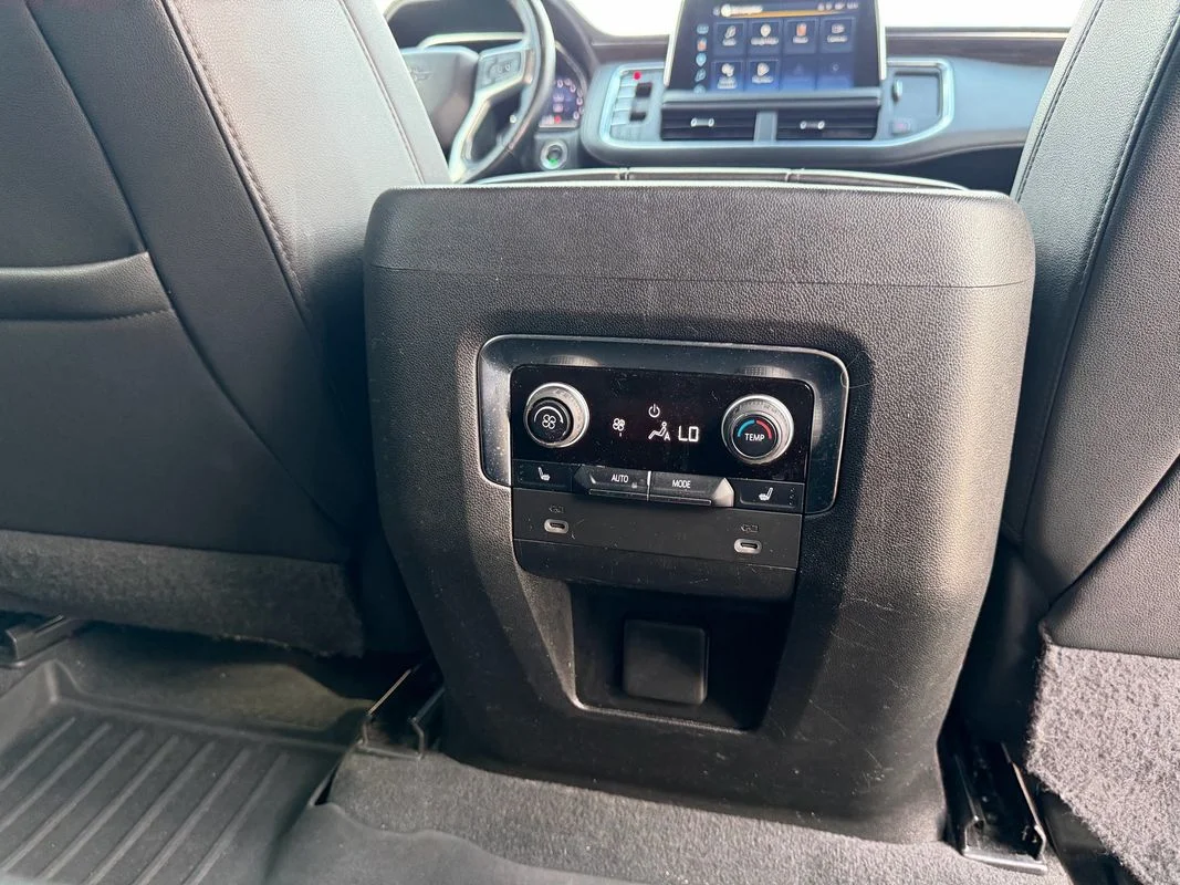 Used 2022  Chevrolet 4WD Z71 image 29