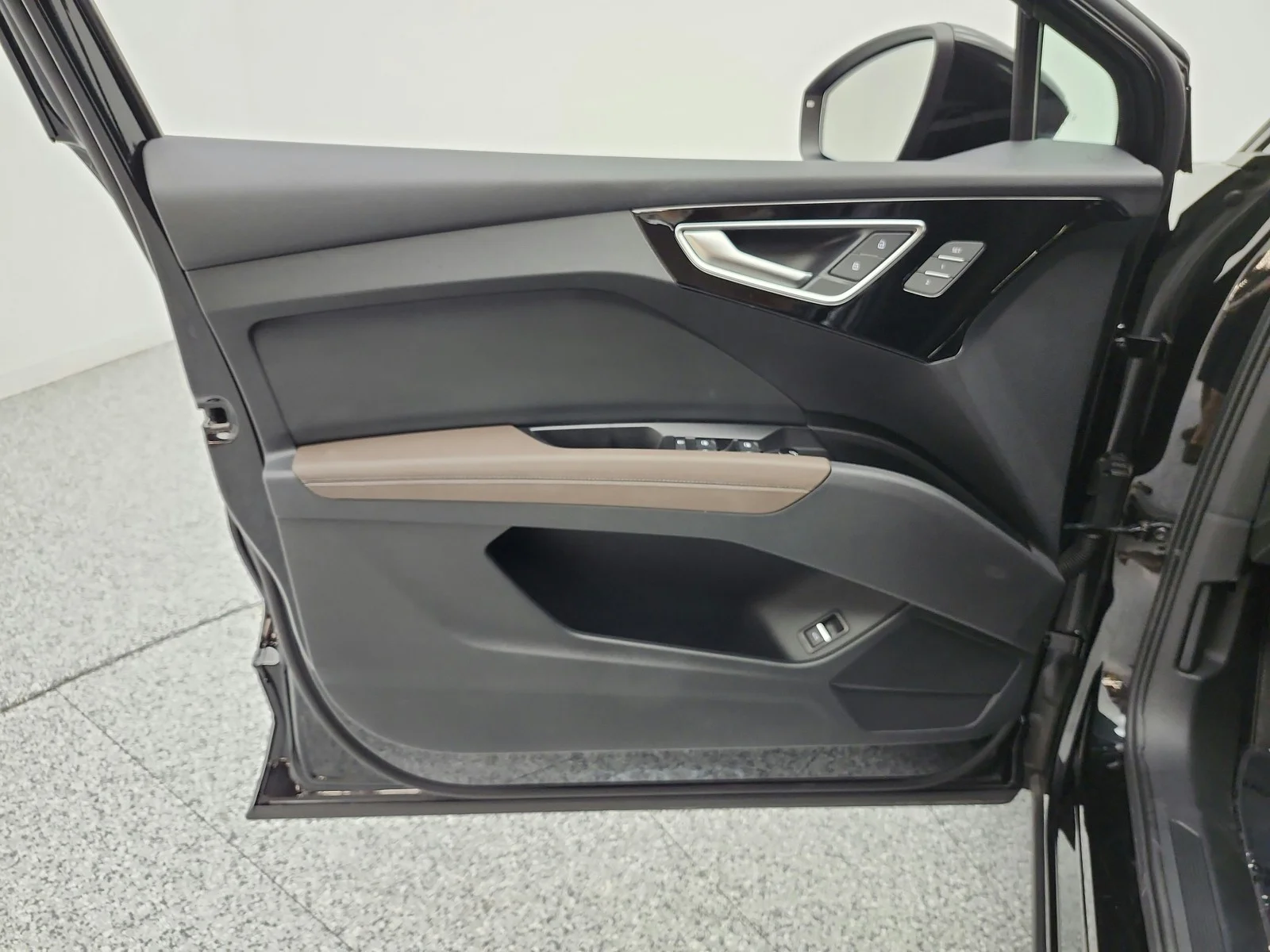 Used 2023 Mythos Black Metallic Audi Premium 50 quattro image 12