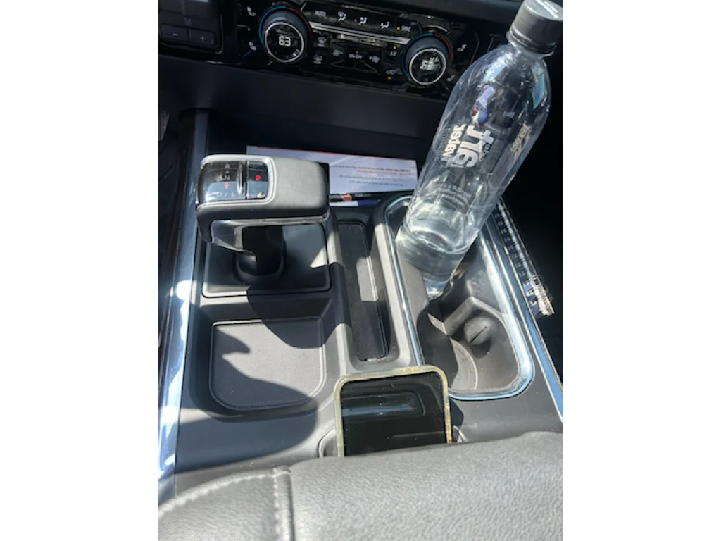 Used 2024 Summit White Chevrolet RST image 6