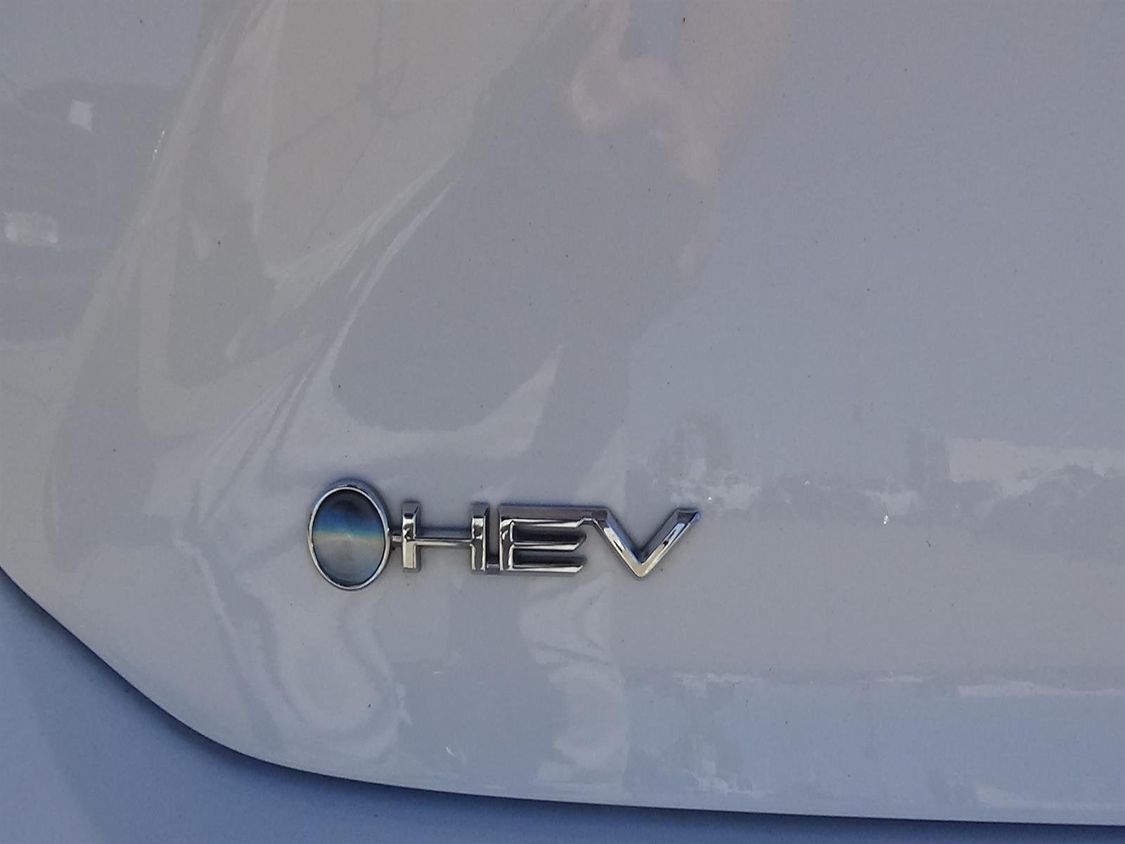 Used 2025 Ice Cap Toyota SE image 10