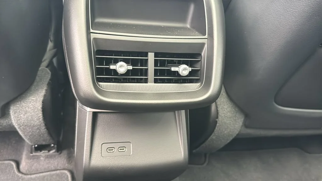 Used 2024 Crystal White Tricoat Cadillac Tech image 15