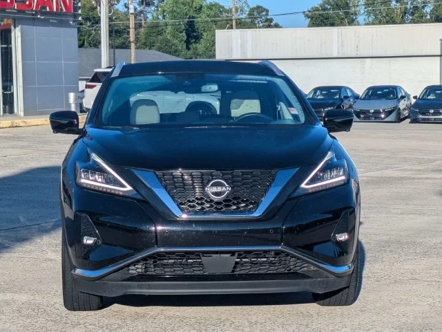 Used 2023 Black Nissan SL image 9