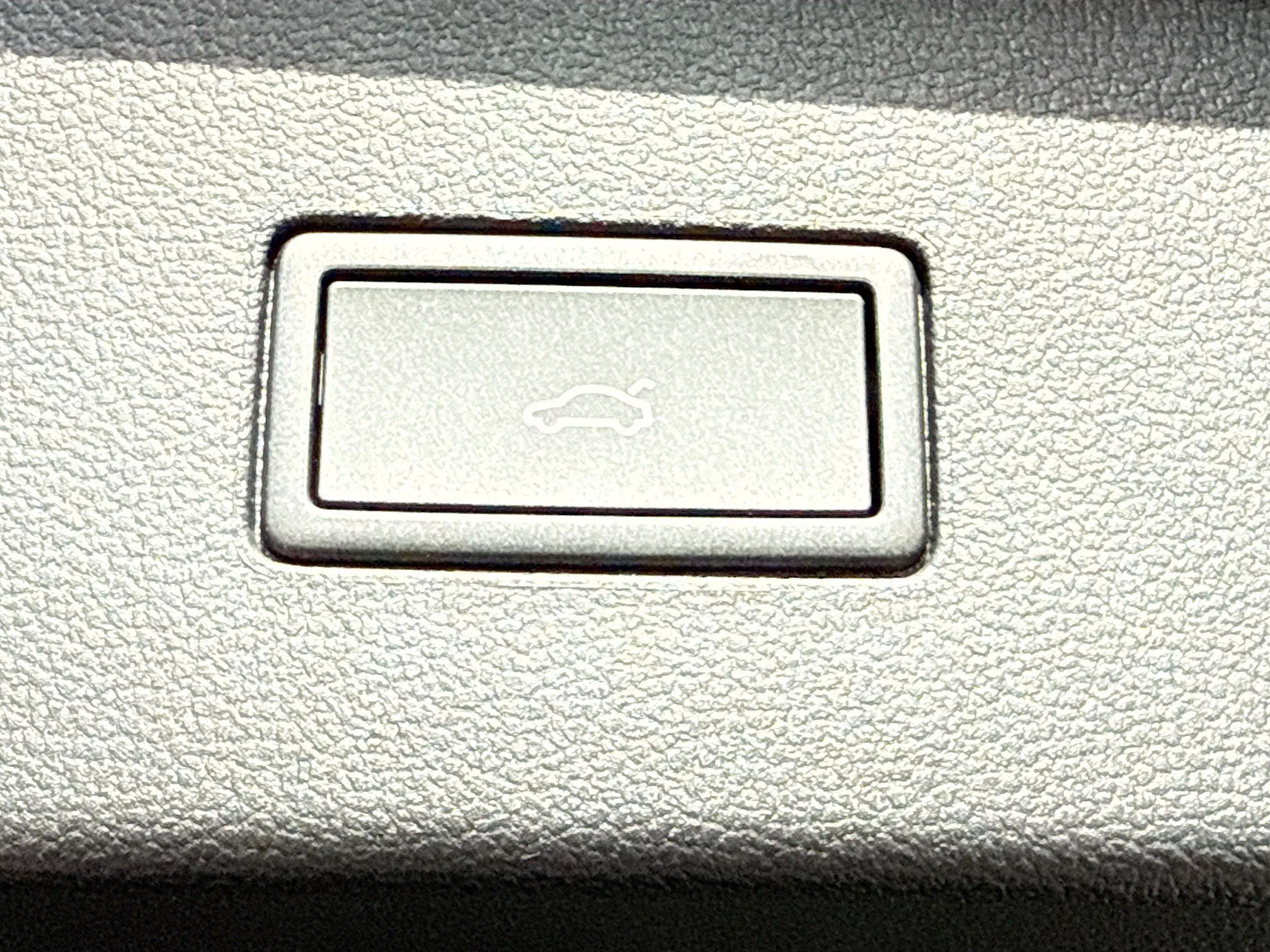 New 2026 Mist Volkswagen 2.0T SE w/Technology image 12