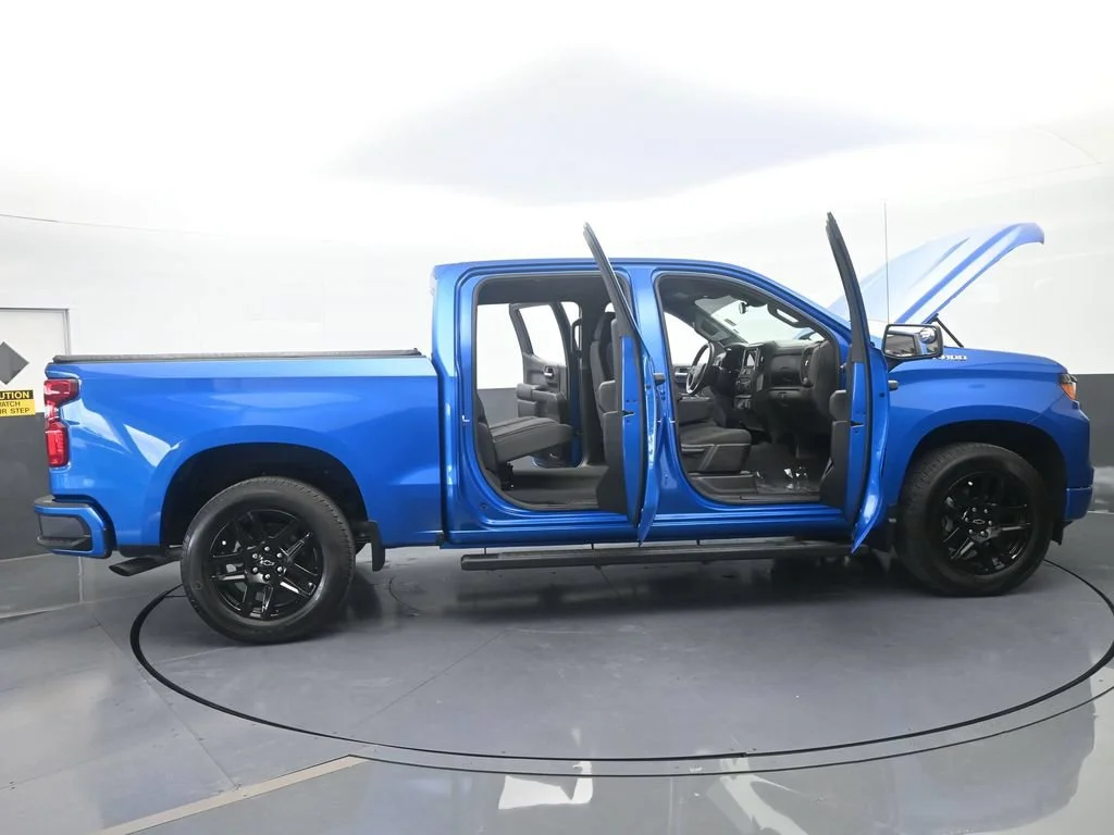 Used 2024 Glacier Blue Metallic Chevrolet Custom image 66