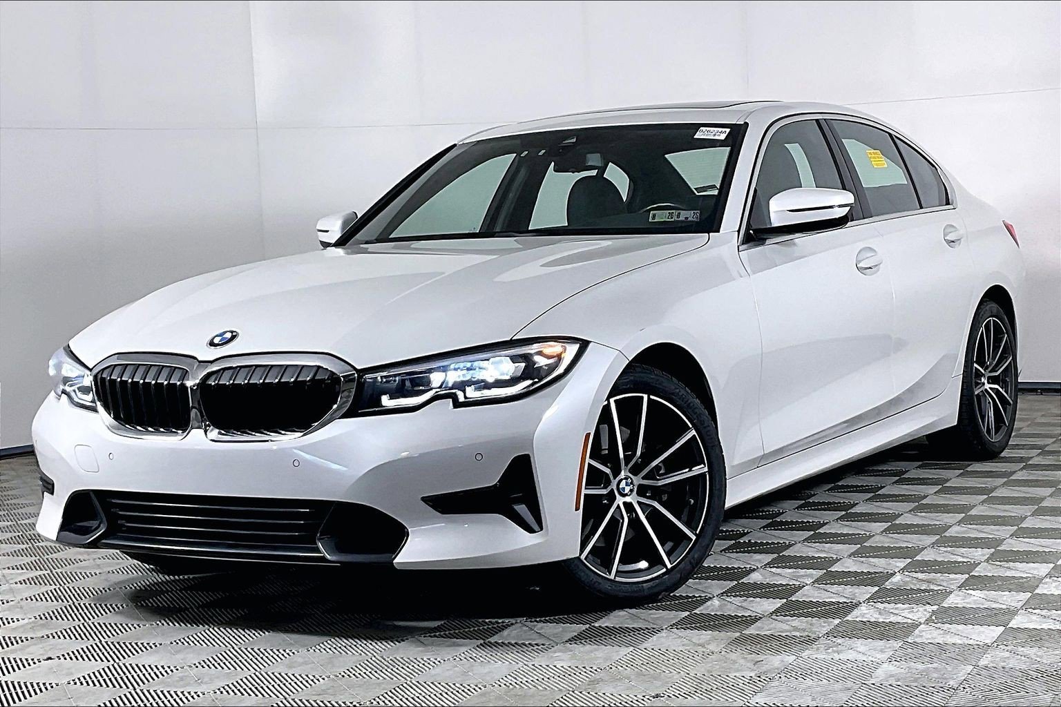 Used 2019 BMW 3 Series 330i with VIN WBA5R1C58KFH21868 for sale in Westport, CT