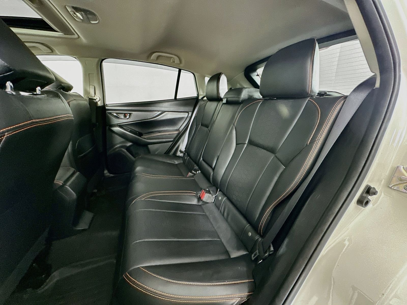 Used 2019 Crystal White Pearl Subaru 2.0i Limited image 26