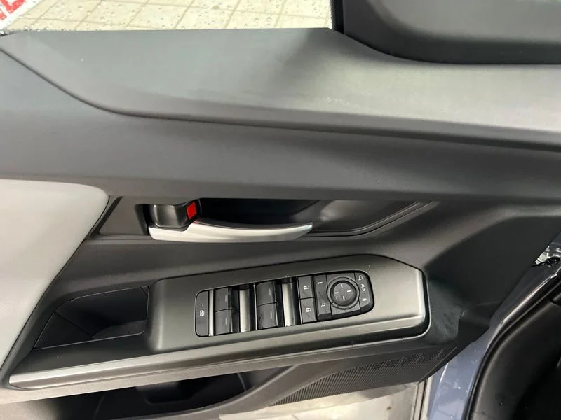 New 2026 HARBOR MIST GRAY PEARL Subaru Premium image 23