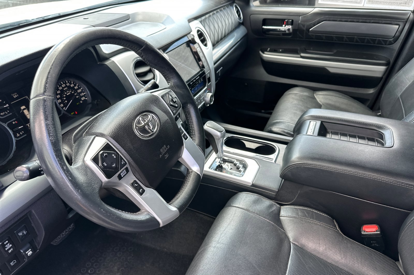 Used 2021 Wind Chill Pearl Toyota Platinum image 9