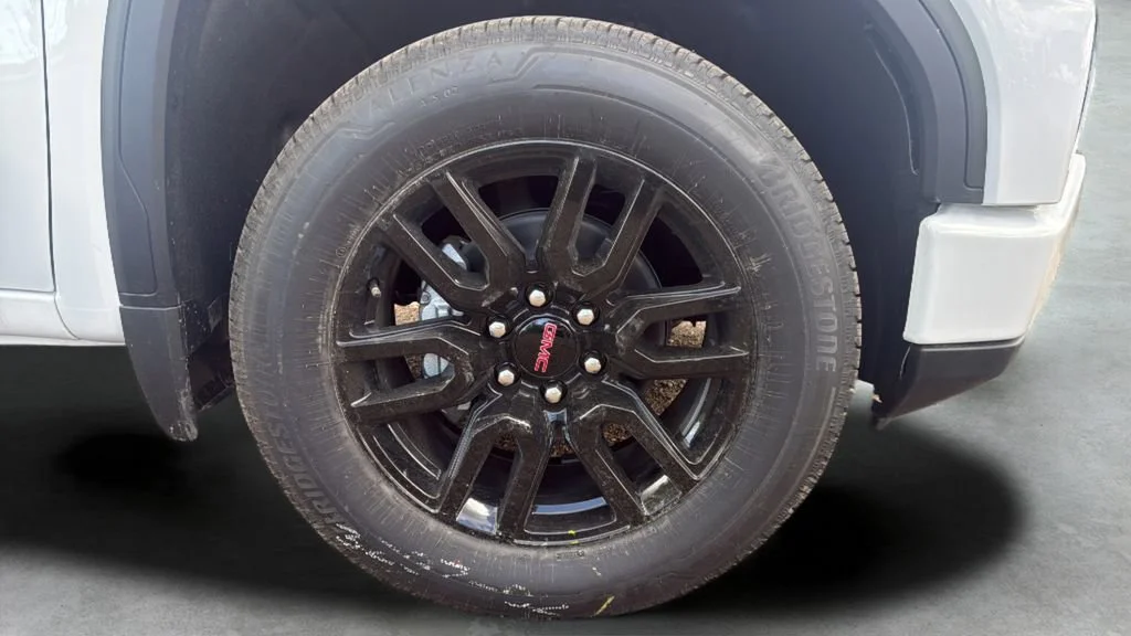New 2026 Summit White GMC Elevation image 17