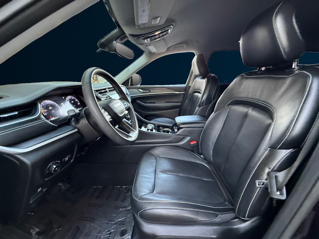 Used 2023 Orange Jeep Limited image 10