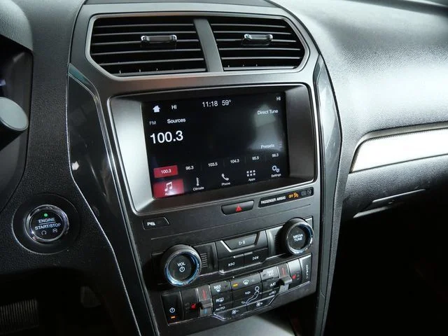 Certified Used 2018 Gray Ford XLT image 18