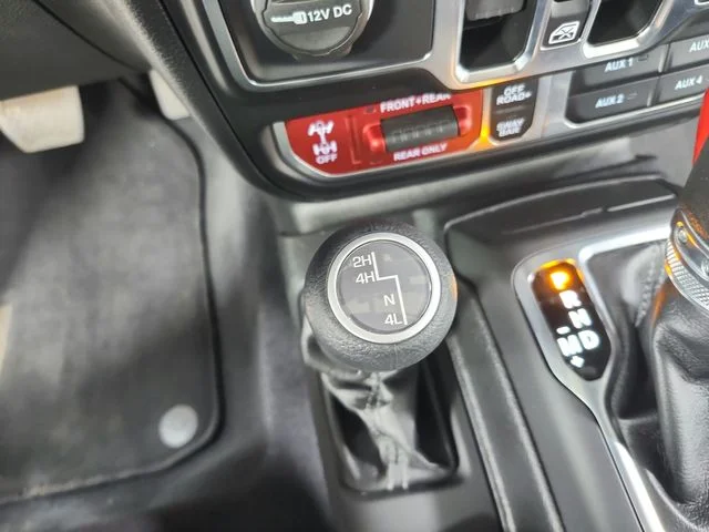 Used 2025 White Jeep Rubicon image 26