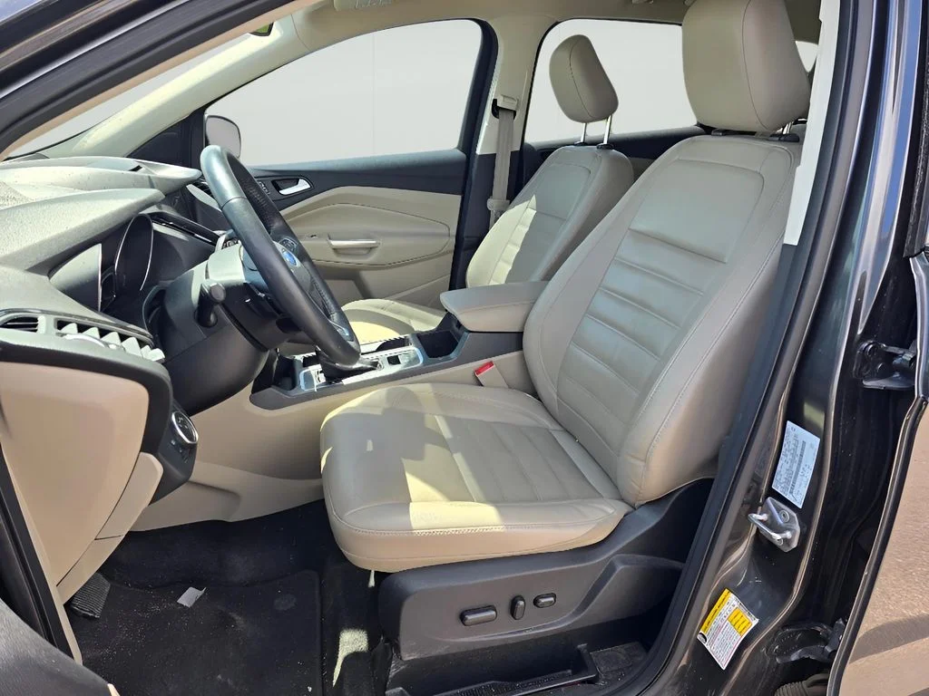 Used 2020 Nightfall Gray Metallic Chevrolet LS image 27