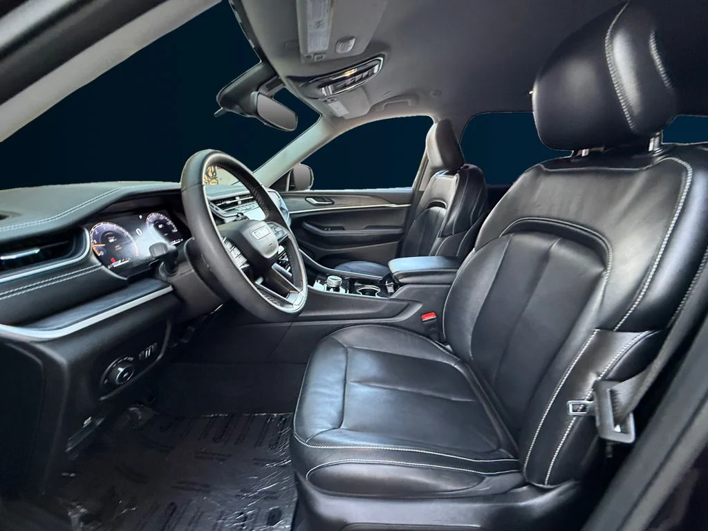 Used 2023 Orange Jeep Limited image 10