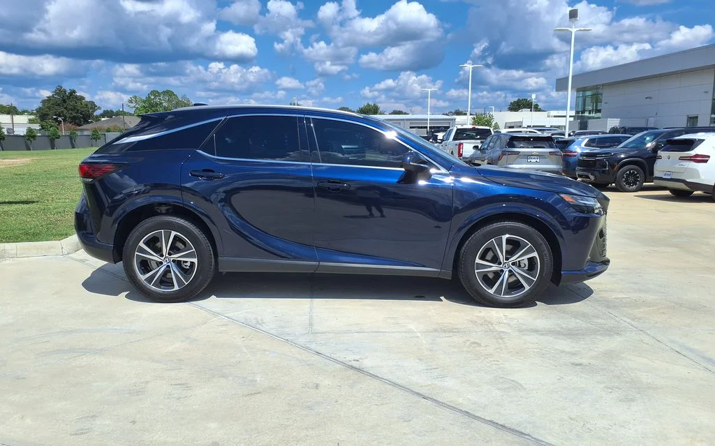 Used 2023 Blue Lexus 350 Premium image 8