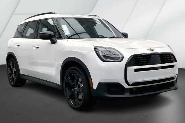 2026 MINI Countryman Iconic