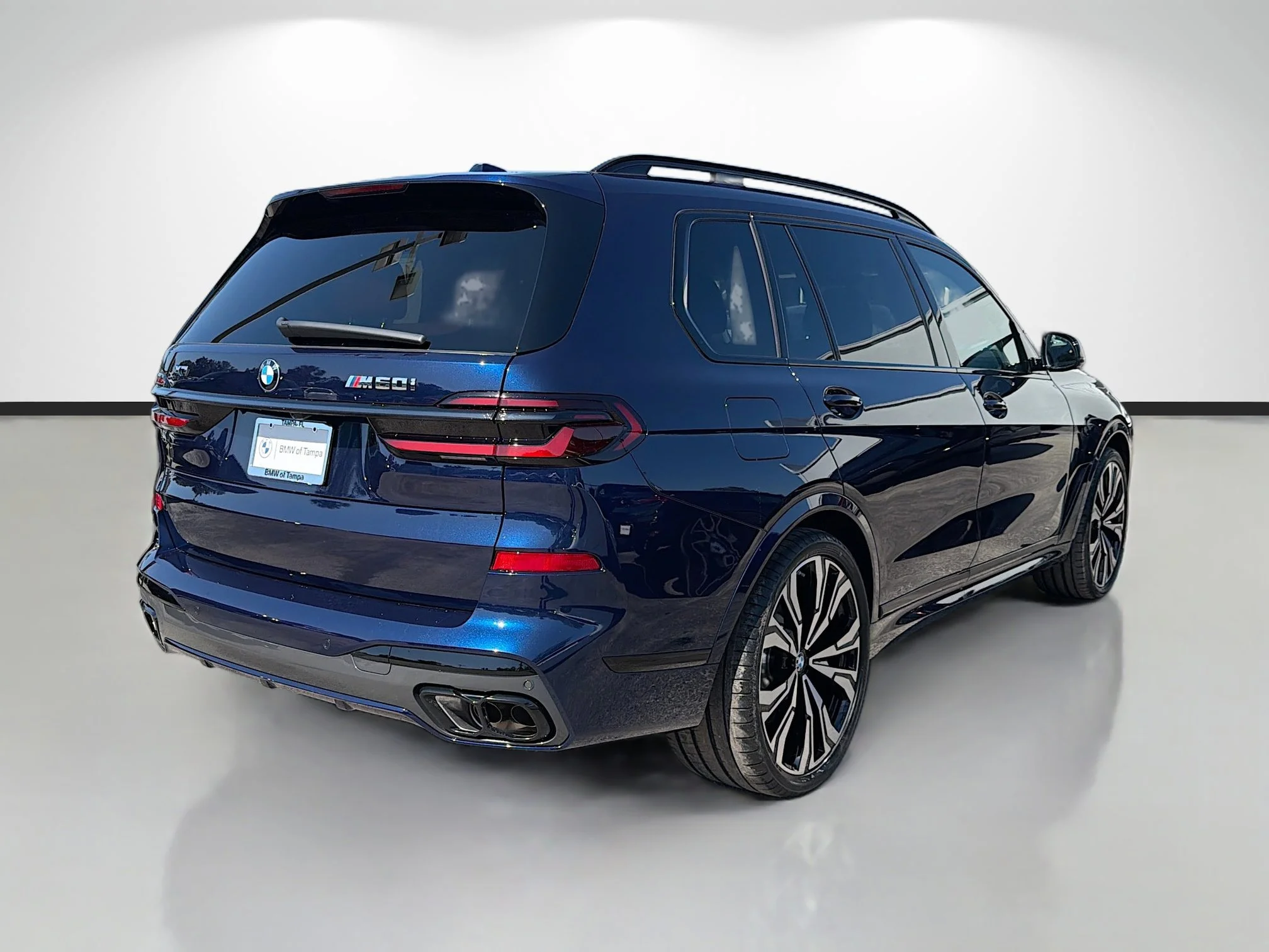 New 2027 Tanzanite Blue II Metallic BMW M60i image 3
