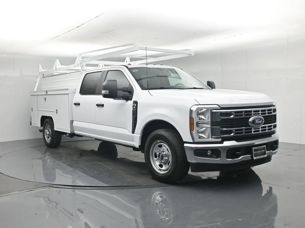 New 2026 Oxford White Ford XL image 60