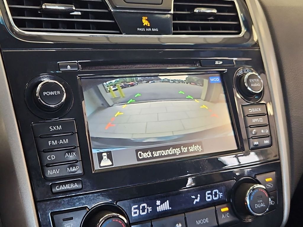 Used 2015 Storm Nissan 2.5 SV image 19