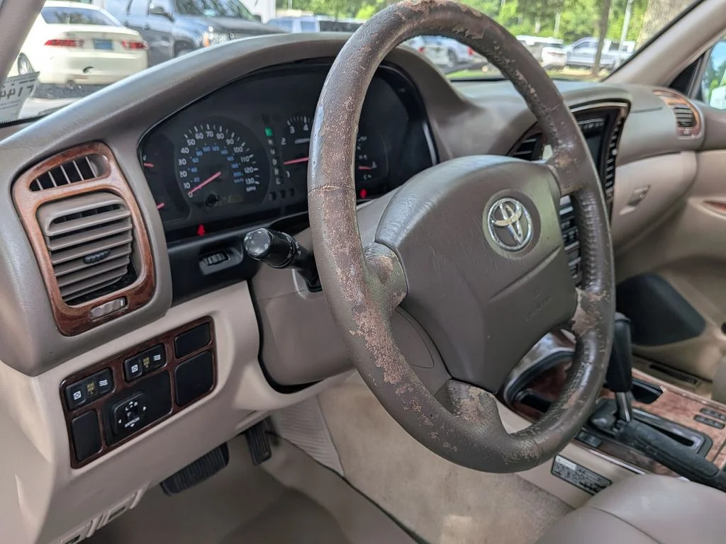 Used 2002 Green Toyota Base image 15