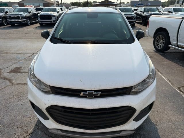 Used 2020 White Chevrolet LT image 12